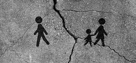 couple split with child